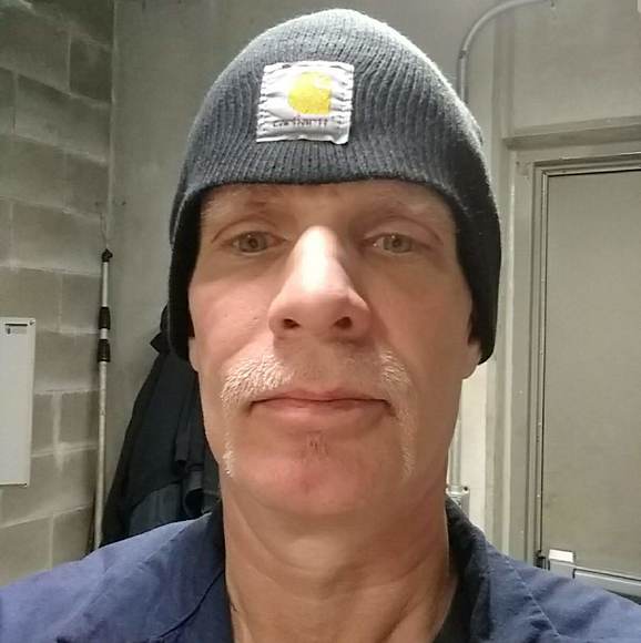 Meet your Posher, Chris - Picture 1 of 1